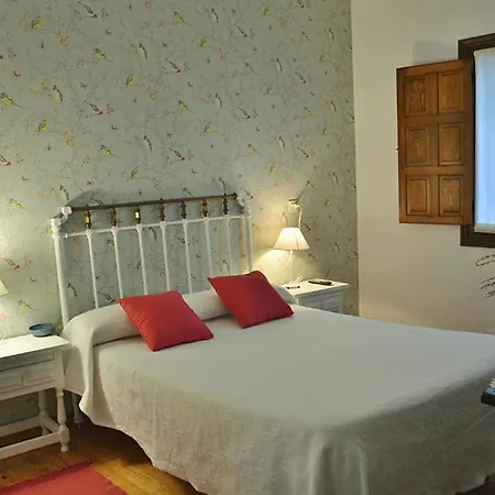 Hospedium Almanzor Guest house