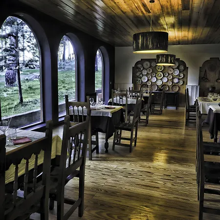 Hospedium Almanzor 2* Navarredonda de Gredos