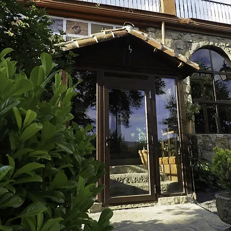 Hospedium Almanzor 2*