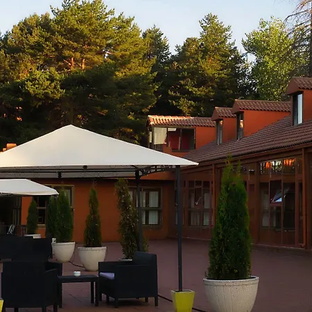 Hospedium Almanzor 2* Navarredonda de Gredos