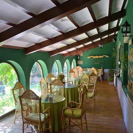 Hospedium Almanzor Guest house Navarredonda de Gredos