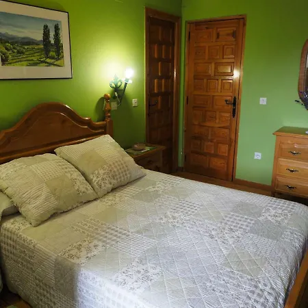 Guest house Hospedium Almanzor 2*