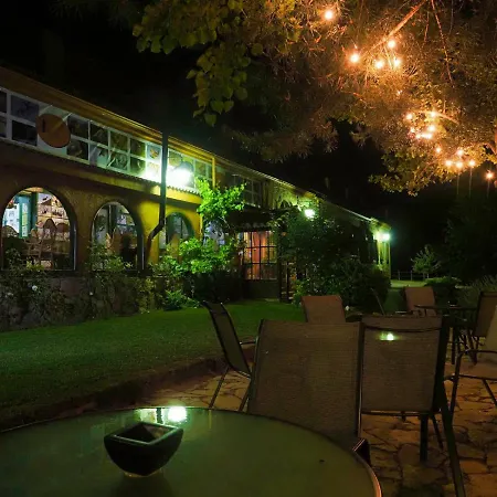 Hospedium Almanzor 2* Navarredonda de Gredos