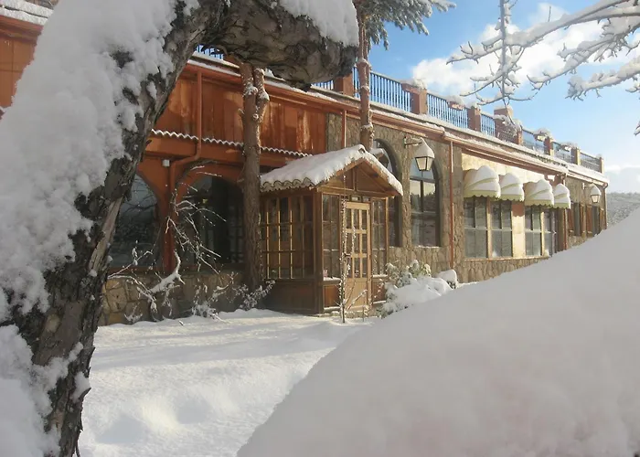 Hospedium Almanzor 2* Navarredonda